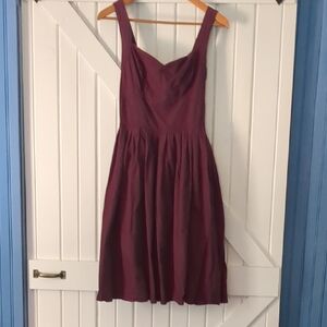 eshakti Sleeveless Midi Dress in Burgundy
